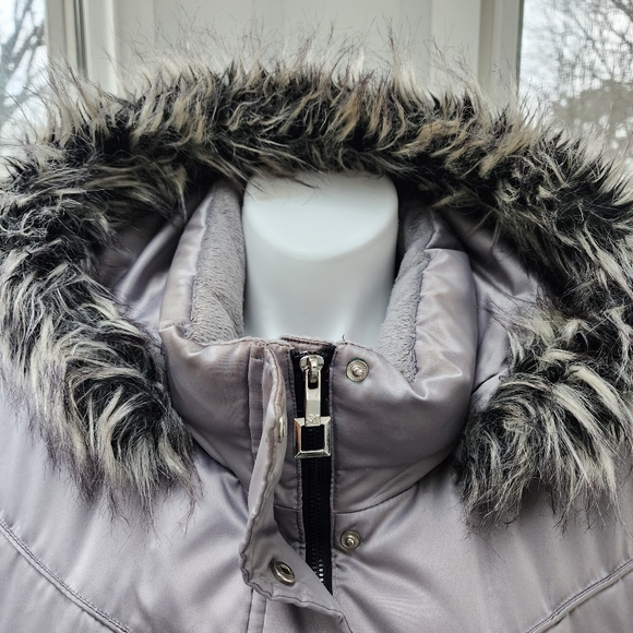 Zero Xposur Silver Faux Fur Trim Hood Down Utility Quilted Puffer Coat - Picture 7 of 16